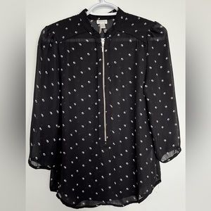 Dynamite long sleeve zip blouse